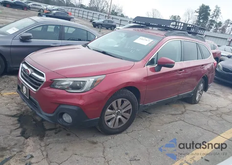 2018 Subaru Outback 2.5I Premium z USA, uszkodzony, nr VIN 4S4BSAFC2J3368296